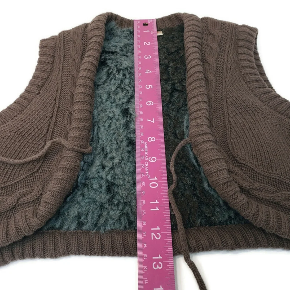 Missomi Supply Co. | Girls Faux fur Lined Vest Size S